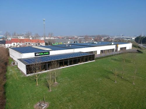 Bedrijfsgebouw op zichtlocatie te Oostende