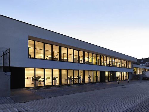 Kantoren in businesscentrum tegenover het station te Waregem