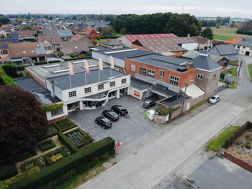 VERKOCHT: Deels verhuurde bedrijfssite te Evergem 