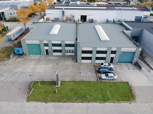 VERHUURD: Magazijnruimte met laadkade te Deinze