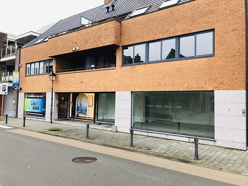 VERHUURD - Commerciële ruimte in het centrum van De Pinte
