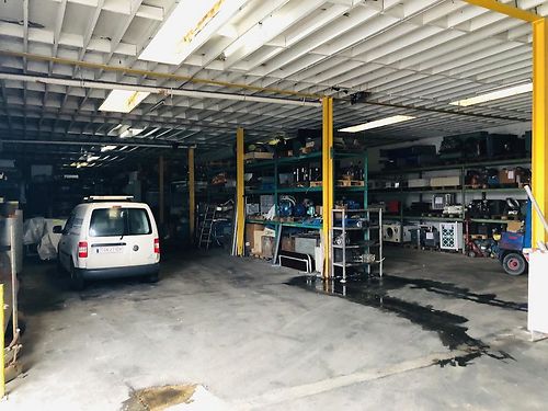 VERKOCHT - Bedrijfssite vlakbij de N36 te Harelbeke