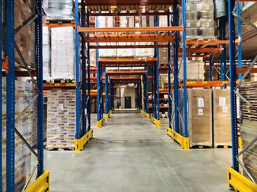 Logistiek magazijn nabij E40 te Erembodegem