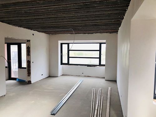 Polyvalent kantoor langs N36 te Vichte