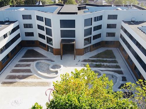Gerenoveerde kantoren nabij Technologiepark te Zwijnaarde