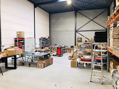 VERHUURD - Recent magazijn in KMO-park te Gent (Sint-Amandsberg)