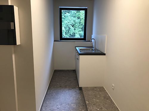 Nieuwbouw kantoor in kleinschalig project te Evergem