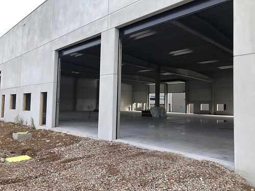 VERHUURD: Nieuwbouw KMO units te Herzele