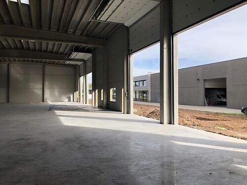 VERHUURD: Nieuwbouw KMO units te Herzele