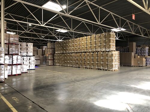 Magazijn op 2,5 ha industriegrond te Dendermonde