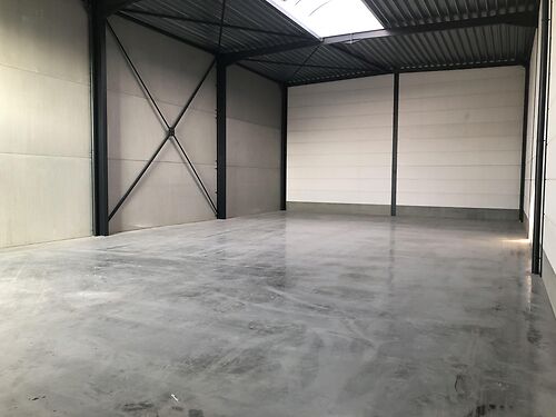 VERKOCHT - Nieuwbouw magazijn (unit 3) nabij centrum te Moorslede (Dadizele) 