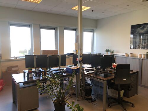 Logistiek magazijn in industriezone te Zele