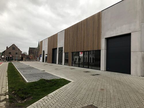 Nieuwbouw KMO-unit te Dentergem, centraal tussen Waregem, Deinze en Tielt