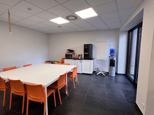 Kantoor in Grote Nest te Evergem