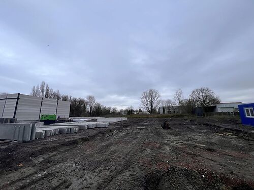 VERKOCHT - Nieuwbouw magazijn (unit 3) nabij centrum te Moorslede (Dadizele) 