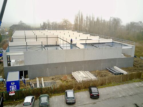 VERKOCHT - Nieuwbouw magazijn (unit 9) nabij centrum te Moorslede (Dadizele)
