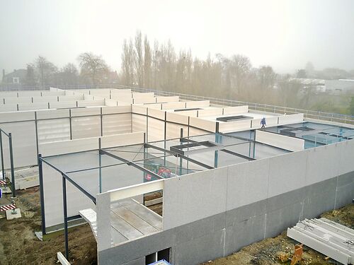 VERKOCHT - Nieuwbouw magazijn (unit 9) nabij centrum te Moorslede (Dadizele)