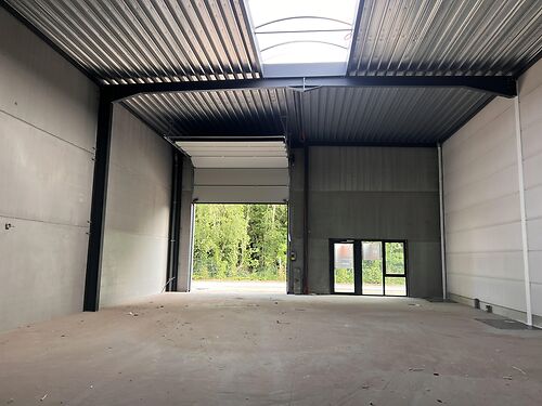 VERKOCHT - Nieuwbouw magazijn (unit 13) nabij centrum te Moorslede (Dadizele) - !!! REEDS 65% VERKOCHT !!!
