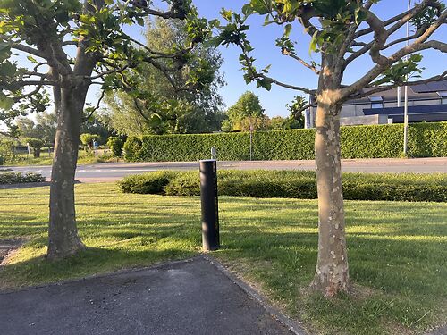 Kantoorgebouw in industriepark te Kuurne, net buiten de ring van Kortrijk