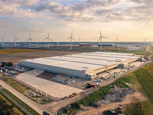 Logistieke magazijnen met kantoor te Zeebrugge