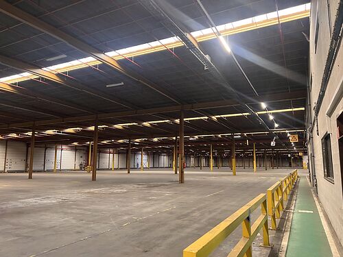 Magazijn te Wielsbeke geschikt voor opslag/logistiek/productie
