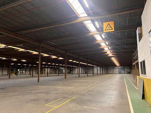 Magazijn te Wielsbeke geschikt voor opslag/logistiek/productie