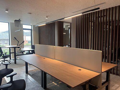 Co-working spaces langs E17 te Gentbrugge 