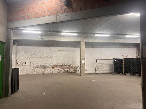 Voormalig fabriekspand in centrum van Antwerpen - ideaal voor ontwikkeling van zowel wooneenheden als bedrijvigheid