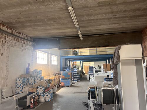 Voormalig fabriekspand in centrum van Antwerpen - ideaal voor ontwikkeling van zowel wooneenheden als bedrijvigheid