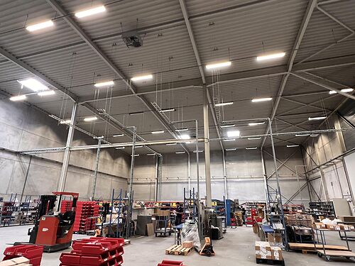 Magazijn in industriezone De Prijkels te Deinze, vlakbij de E17