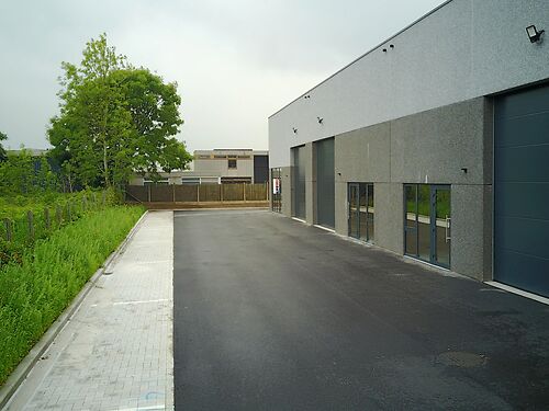 Nieuwbouw magazijn te koop nabij centrum te Moorslede (Dadizele) - !!! LAATSTE 3 UNITS !!!