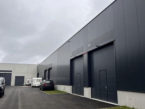 Nieuwbouw KMO-unit vlakbij de N32 en het centrum van Zedelgem