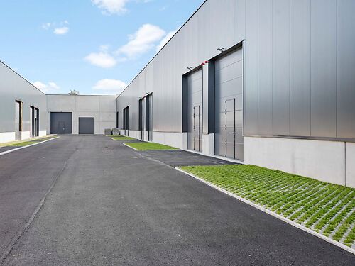 Nieuwbouw KMO-unit vlakbij de N32 en het centrum van Zedelgem