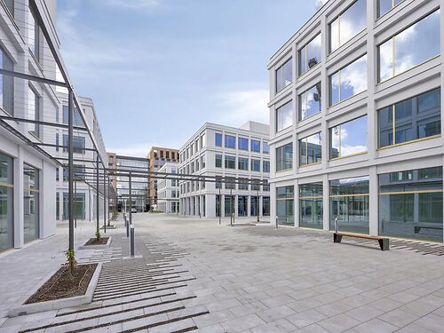 Nieuwbouw kantoren in duurzaam project vlakbij de E17, E40 en R4 te Gent