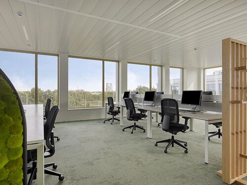 Nieuwbouw kantoren in duurzaam project vlakbij de E17, E40 en R4 te Gent