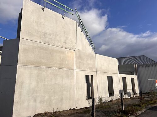 Nieuwbouw KMO-units vlakbij de E17 te Waregem