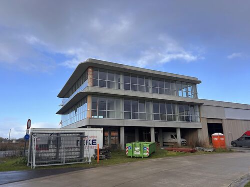 Nieubouw kantoor met ruime lichtinval in De Prijkels te Deinze