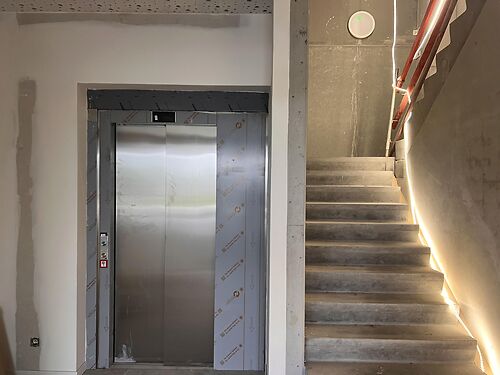 Nieubouw kantoor met ruime lichtinval in De Prijkels te Deinze