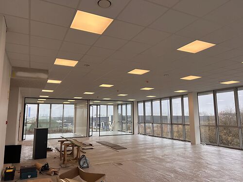 Nieubouw kantoor met ruime lichtinval in De Prijkels te Deinze