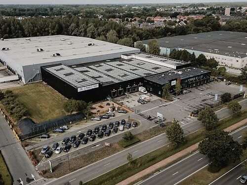 Logistiek magazijn met mogelijkheid tot kantoor op uitstekende locatie te Bornem, met vlotte verbinding naar Antwerpen en Brussel