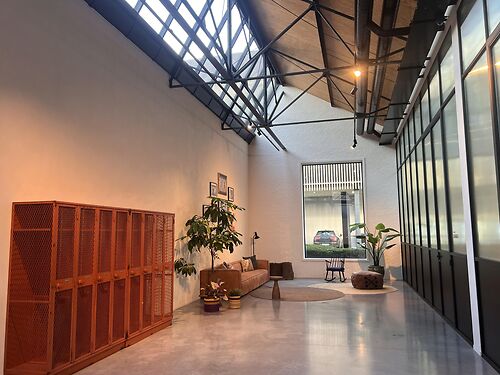 Kantoor in bedrijvencentrum "Cotton Factory" te Kortrijk