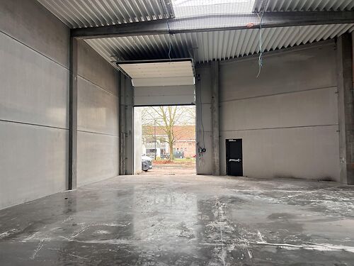 Nieuwbouw KMO-units vlakbij de E17 te Waregem