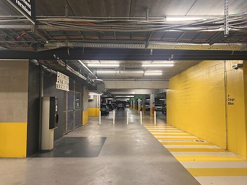 Kantoor vlakbij de ring van Gent, met uitstekende verbinding via E17 en E40