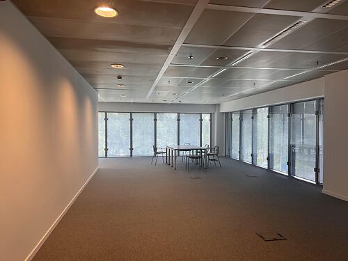 Kantoor vlakbij de ring van Gent, met uitstekende verbinding via E17 en E40