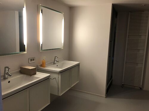 Kantoor in loft-stijl in het centrum van Oudenaarde, vlakbij de N60