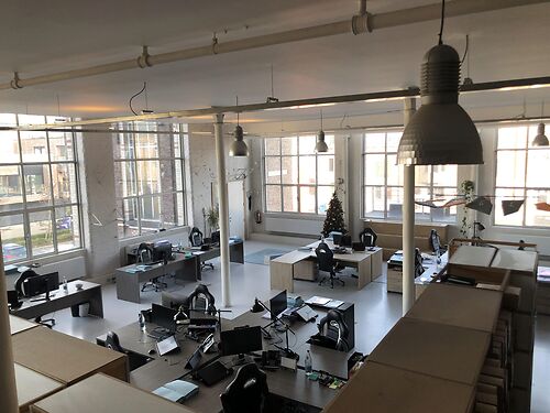 Kantoor in loft-stijl in het centrum van Oudenaarde, vlakbij de N60