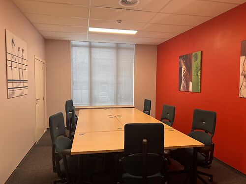 Kantoren te Gentbrugge, vlot bereikbaar via E17