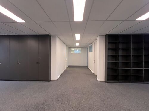 Kantoren te Gentbrugge, vlot bereikbaar via E17