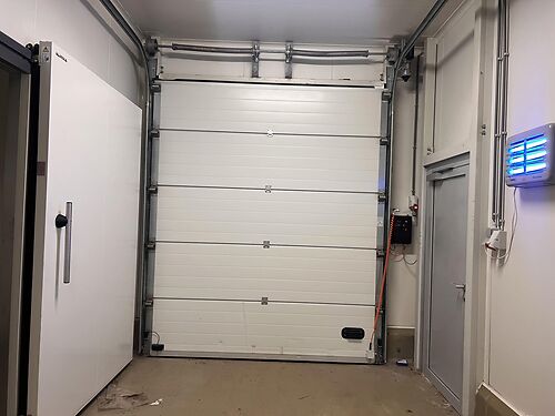 Voedingingericht magazijn met kantoor in KMO-zone te Lede