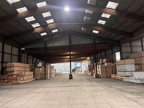 (Half-) open loodsen langs de N46 te Zottegem